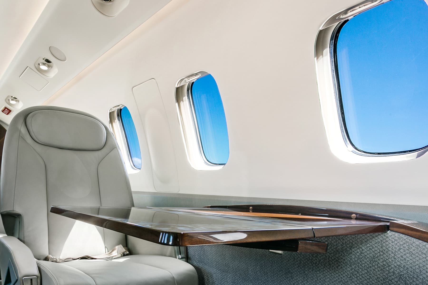 Aircraft interior - Room to Move, Room to Rest